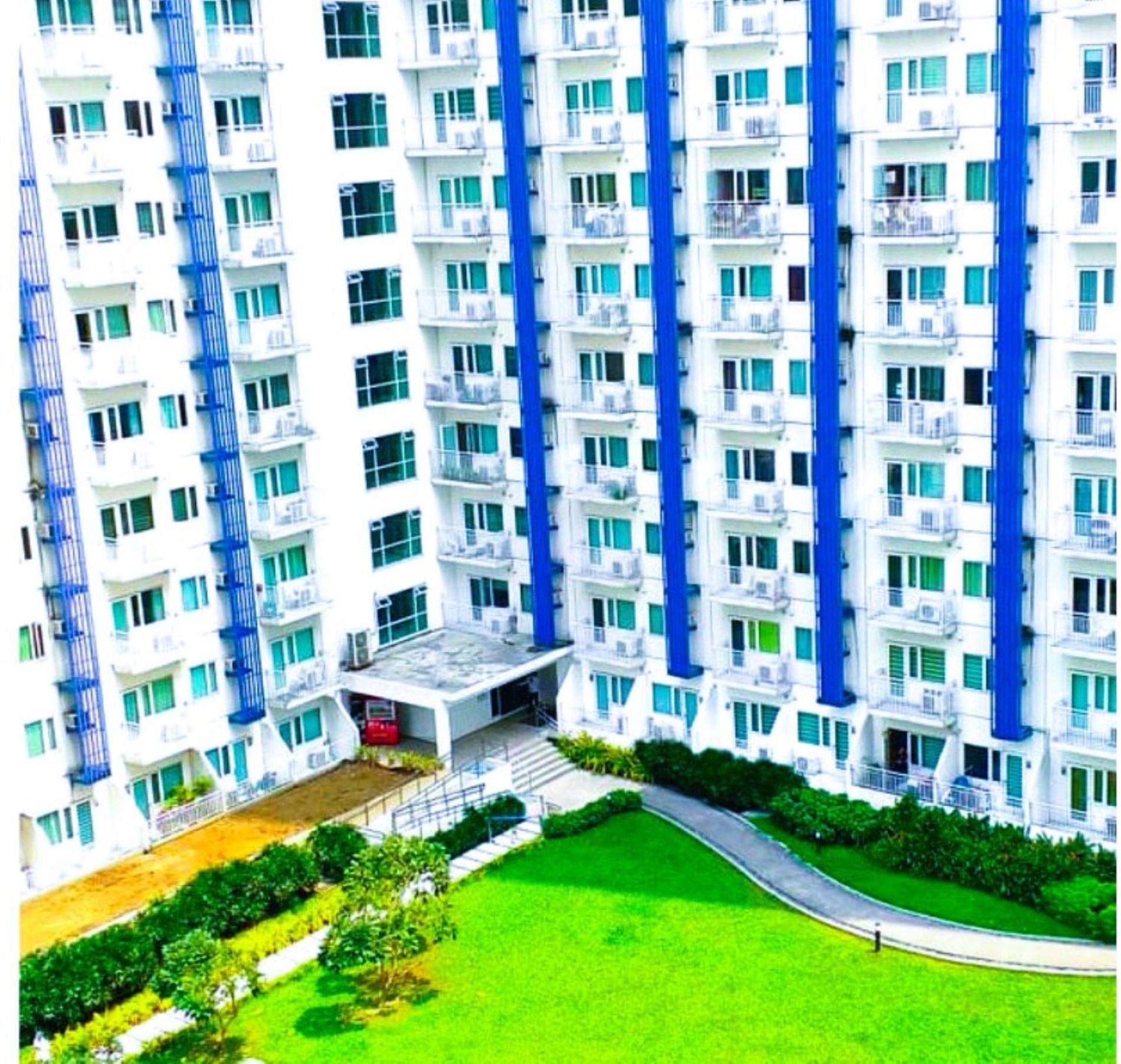Grass Residences Tower 5 Sm North Qc Маніла Екстер'єр фото